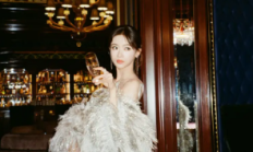 吴谨言羽毛裙美照惊艳四座